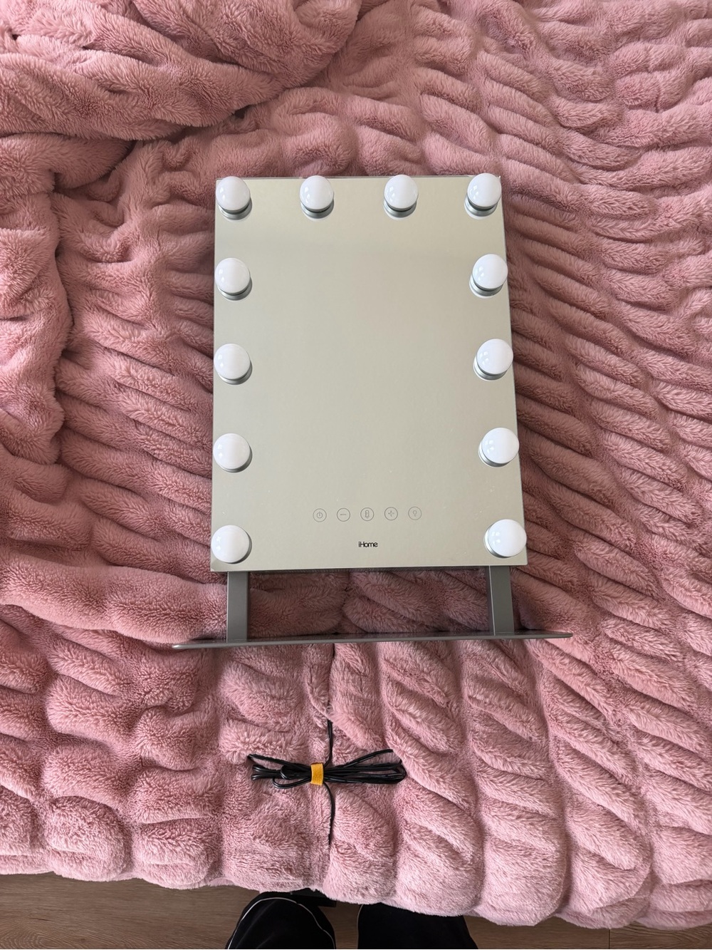 iHome LED Vanity Mirror with White Bulbs - Silver Frame